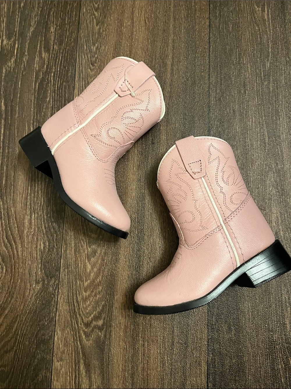 Girls Pink Western-Style Pull-On Boots